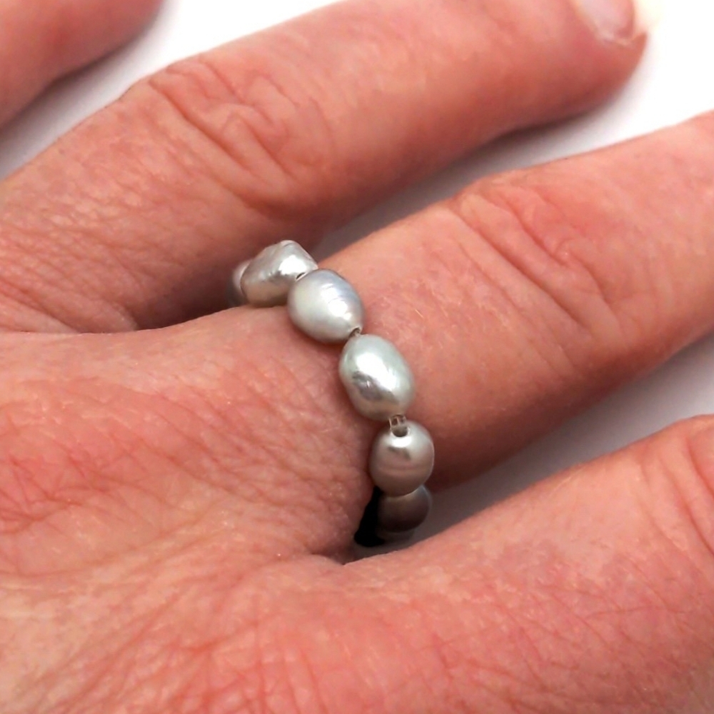 381MIDALANE Genuine Baroque Freshwater Pearl Stretch Ring
